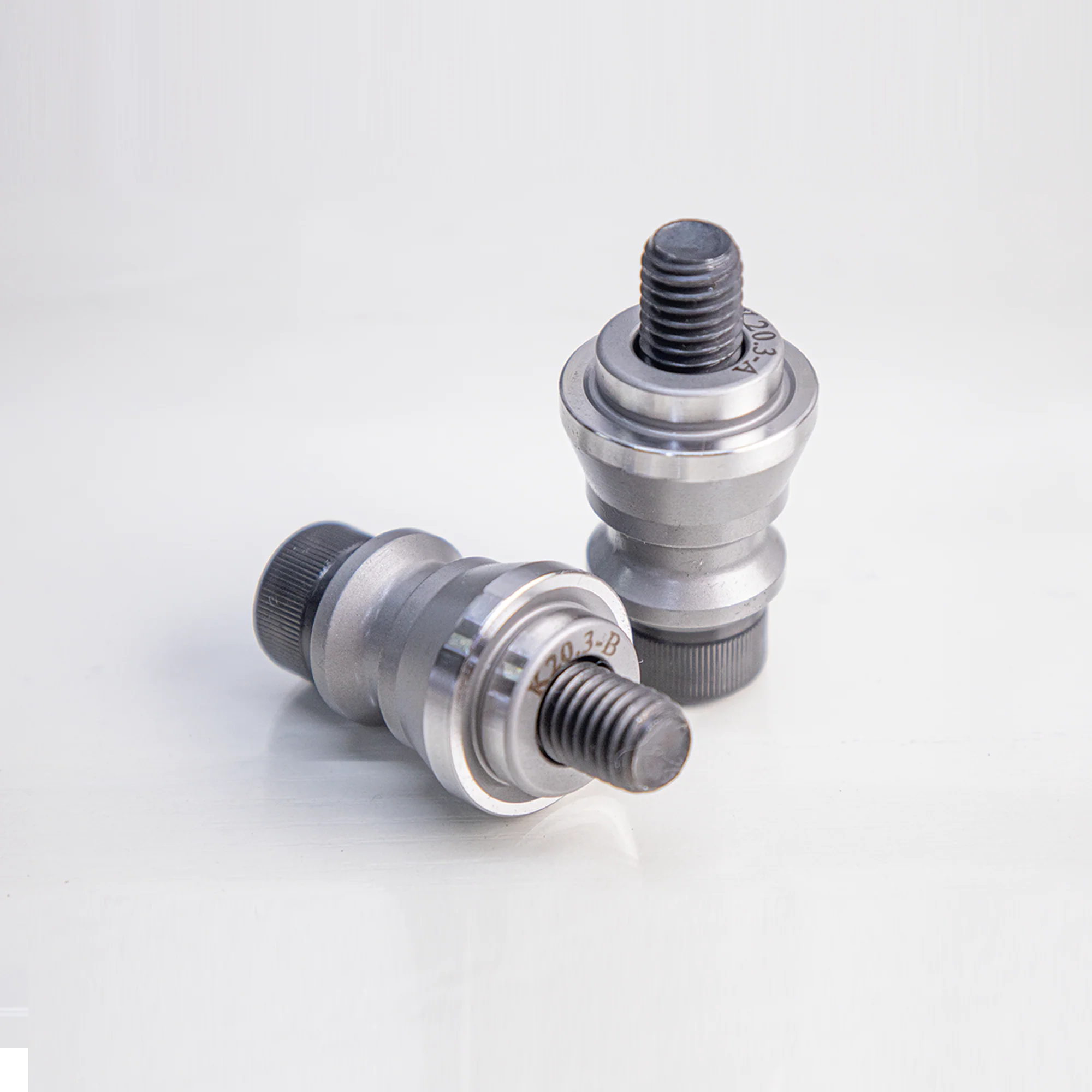 AMF-K20.3-L2 Pneumatic Chuck Three axis - Image 5